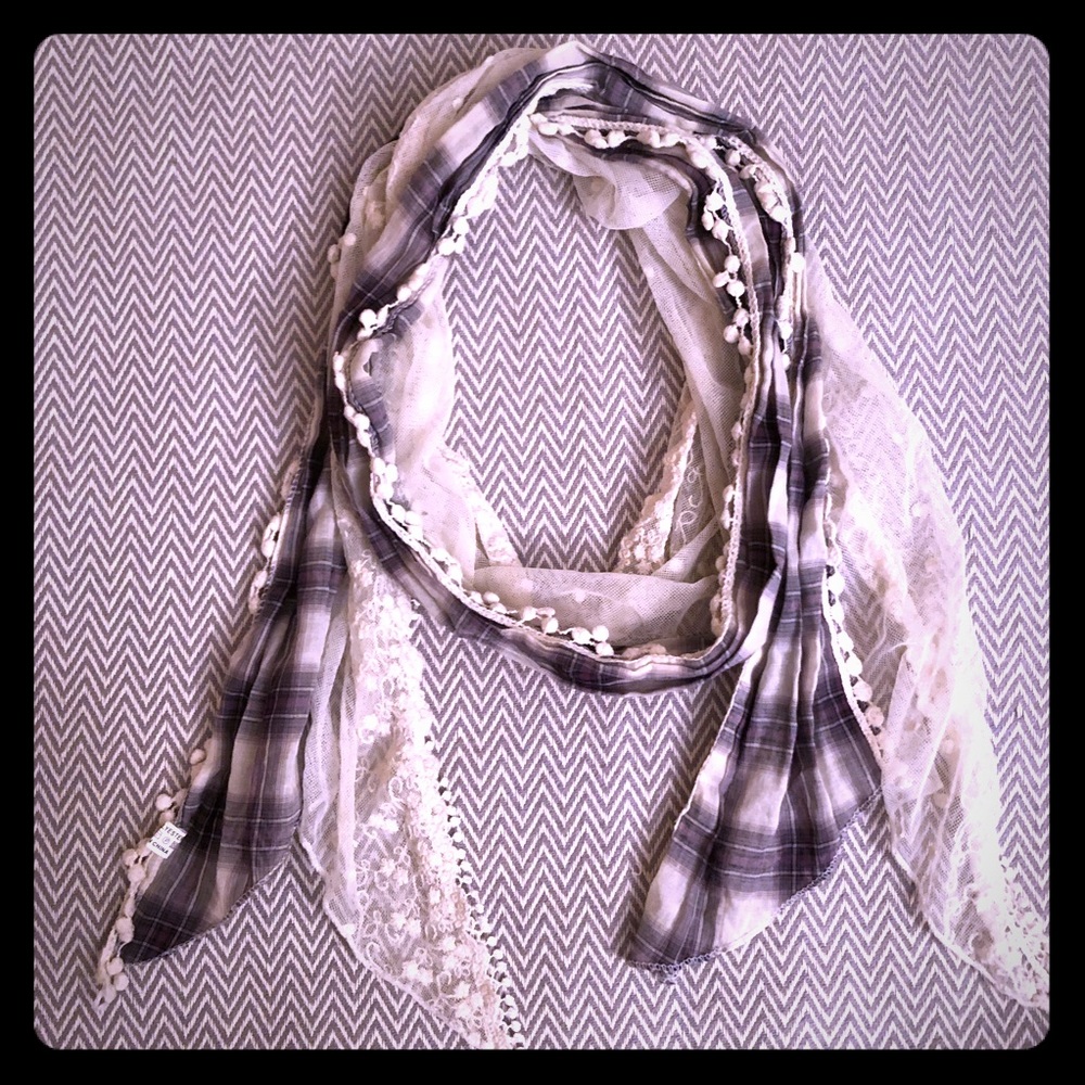 Plaid & Lace Lightweight Scarf